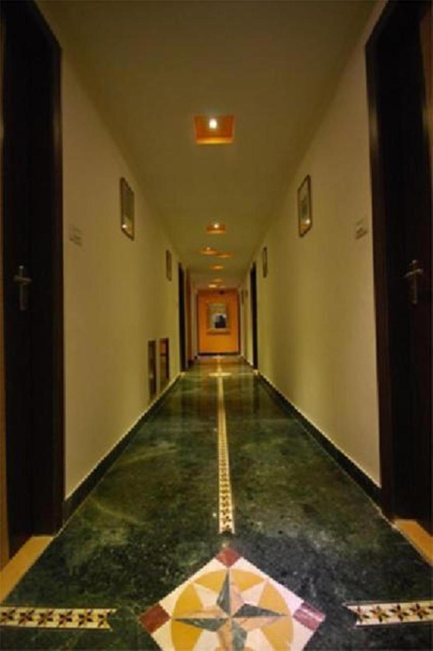 Hotel Suncity International Jodhpur  Dış mekan fotoğraf
